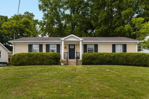 654 Huntington Pkwy, Nashville, TN, 37211-5917 | Card Image