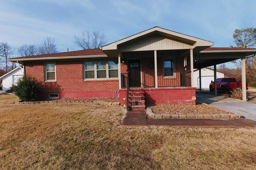 3615 Merle Travis Hwy, Beechmont, KY, 42323-3101 | Card Image