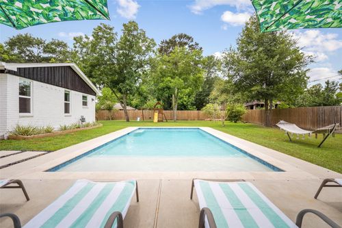 6811 Heron Dr, Houston, TX, 77087-6619 | Card Image