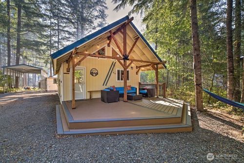 124 Aspen Ln, Packwood, WA, 98361-9722 | Card Image