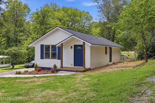 4205 Coster Rd, Knoxville, TN, 37912-4324 | Card Image