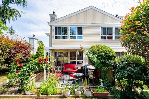 118-12233 92 Ave, Surrey, BC, V3V7S1 | Card Image