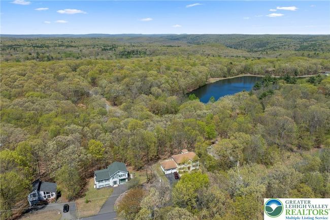 511 Lakeside Dr, House other with 4 bedrooms, 3 bathrooms and null parking in East Stroudsburg PA | Image 38