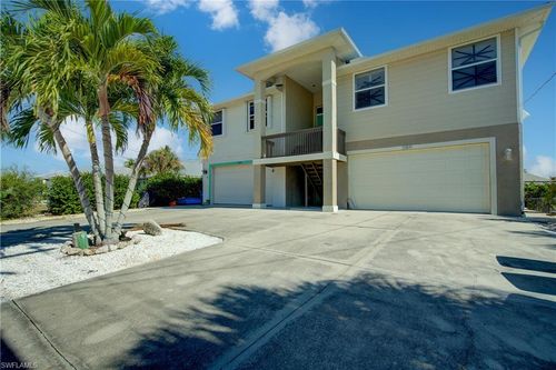 3184 Stringfellow Rd, St. James City, FL, 33956-2342 | Card Image