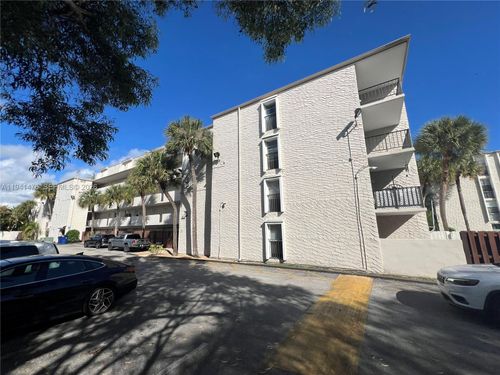 apt-a309-6900 N Kendall Dr, Pinecrest, FL, 33156-1543 | Card Image