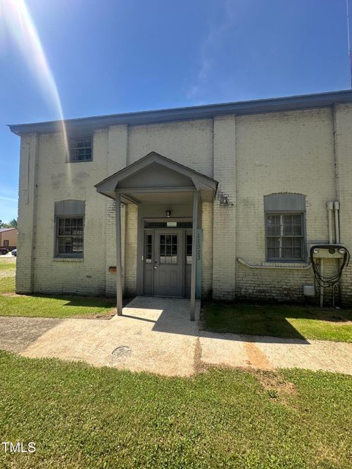 11323 E Finch Ave, Middlesex, NC, 27557-9264 | Card Image