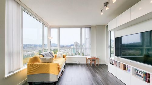 2204-3096 Windsor Gate, Coquitlam, BC, V3B0P4 | Card Image