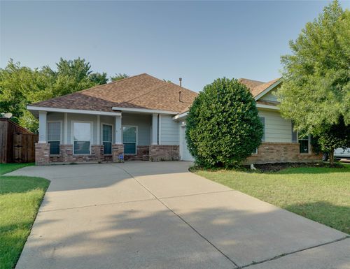 9724 Water Tree Dr, Mckinney, TX, 75072-4984 | Card Image