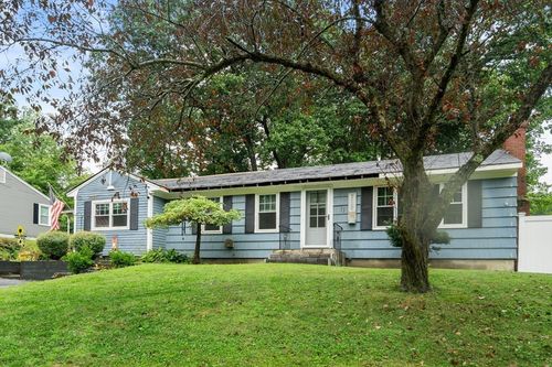 31 Helen Dr, West Boylston, MA, 01583 | Card Image