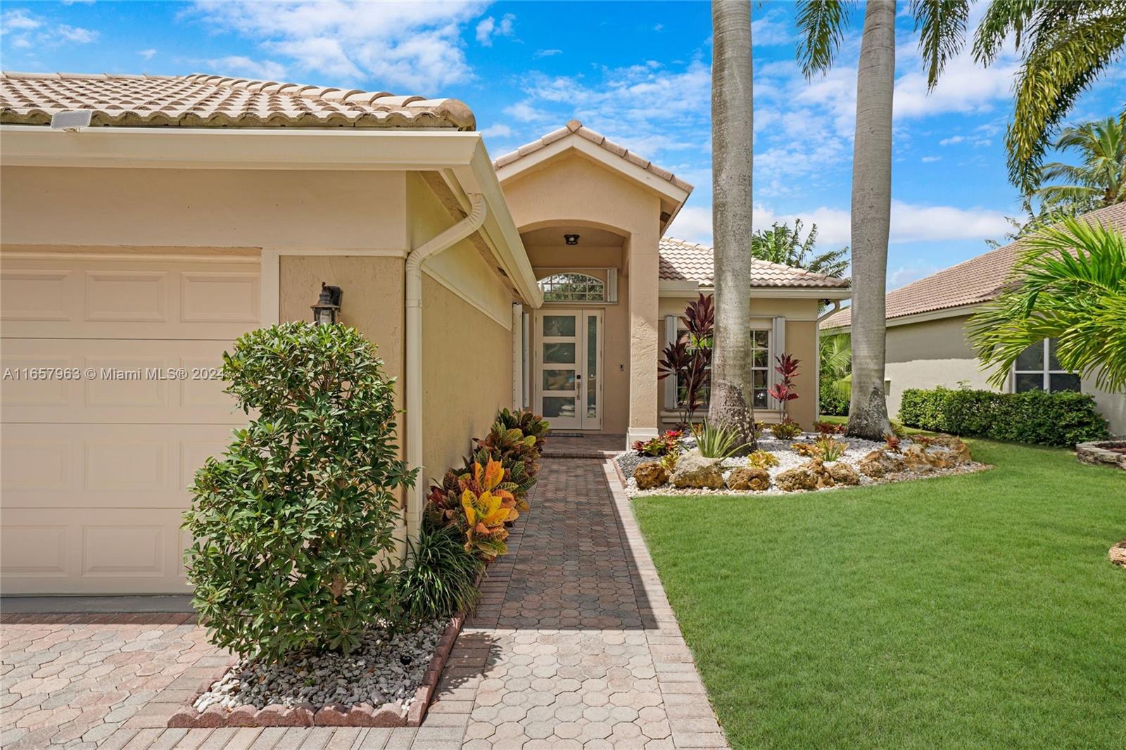 110th Ave, Parkland, FL 33076