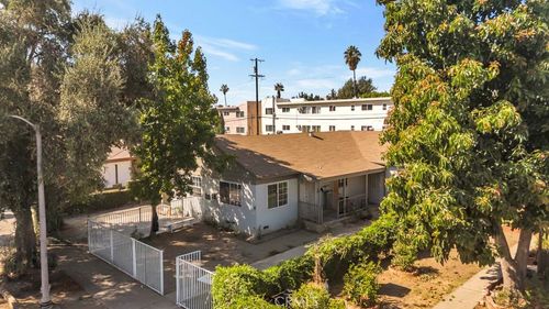 8843 Tilden, Panorama City, CA, 91402 | Card Image