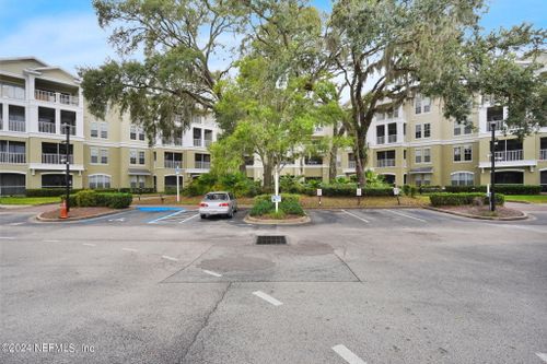 132-8290 Gate Parkway W, Jacksonville, FL, 32216 | Card Image