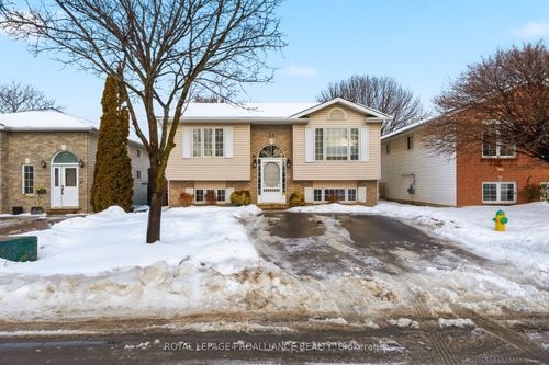 25 Faraday Gdns, Belleville, ON, K8P5J5 | Card Image