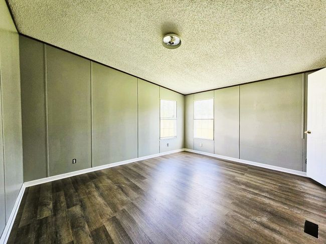 GUEST BEDROOM | Image 18