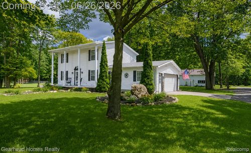 12364 Morrish Rd, Clio, MI, 48420-9466 | Card Image