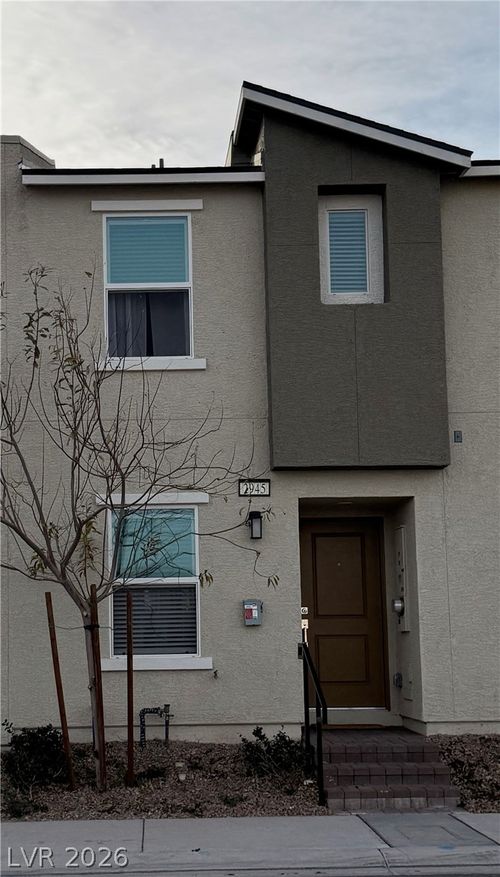 2945 White Selzter Court, Las Vegas, NV, 89122 | Card Image