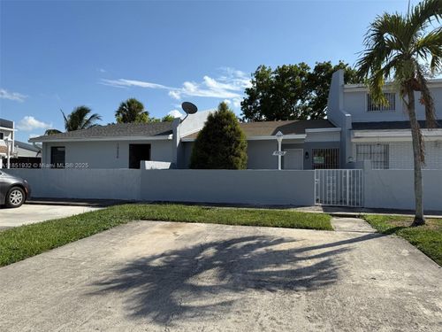 19558-19558 Nw 55th Circle Pl, Miami Gardens, FL, 33055-1625 | Card Image
