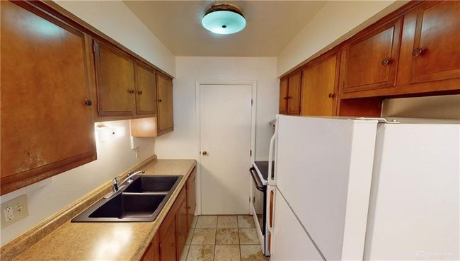 1718 Radio Rd, Home with 12 bedrooms, 12 bathrooms and null parking in Dayton OH | Image 12