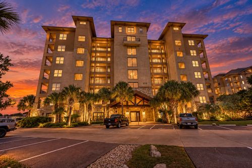 23-101 W Bank, Horseshoe Bay, TX, 78657-6171 | Card Image