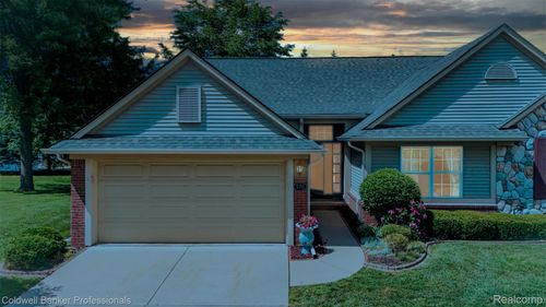 5711 Ortman Dr, Sterling Heights, MI, 48314-2071 | Card Image