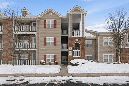 217 Stockton Rdg, Cranberry Township, PA, 16066-2261 | Card Image