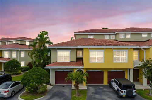 10-102-5601 Bentgrass Dr, SARASOTA, FL, 34235-7603 | Card Image