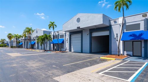 5516-5516 Nw 72nd Avenue, Miami, FL, 33166 | Card Image