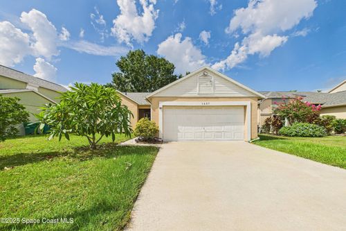1657 Clover Cir, Melbourne, FL, 32935-5560 | Card Image