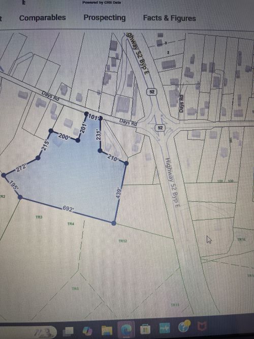 608 Days Rd, LaFayette, TN, 37083-1014 | Card Image