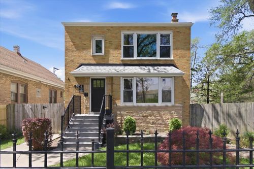 1-3018 N Whipple Street, Chicago, IL, 60618 | Card Image