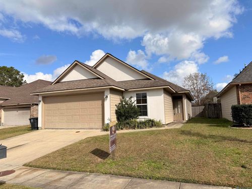 14013 Stone Gate Dr, Baton Rouge, LA, 70816-1684 | Card Image