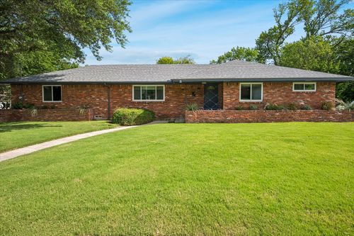2203 Healey Dr, Dallas, TX, 75228-3713 | Card Image