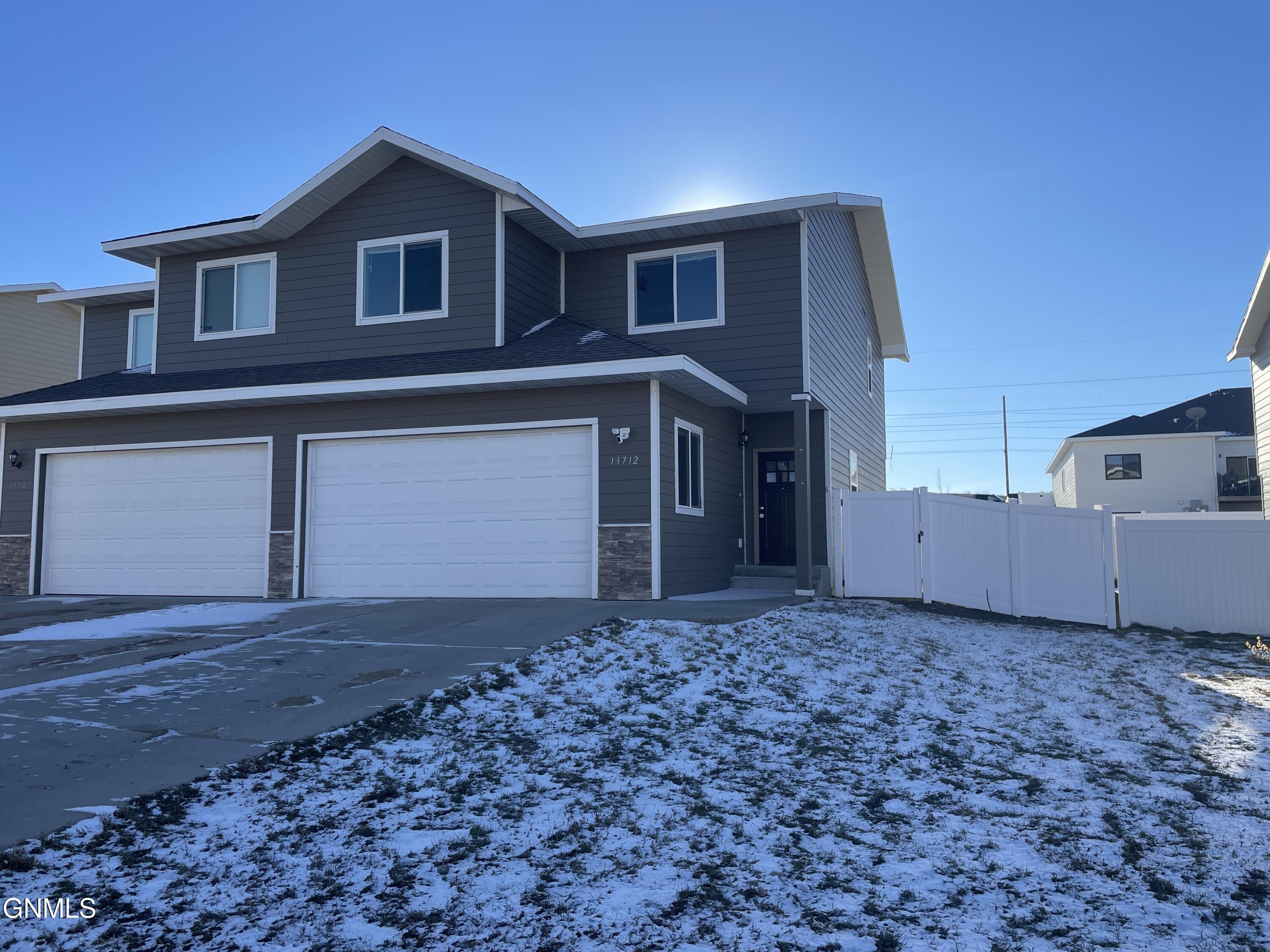 Kristina St, Williston, ND 58801