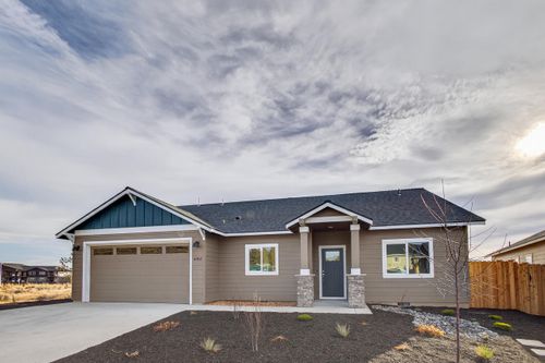 lot-41-4082 Sw 38th St, Redmond, OR, 97756 | Card Image