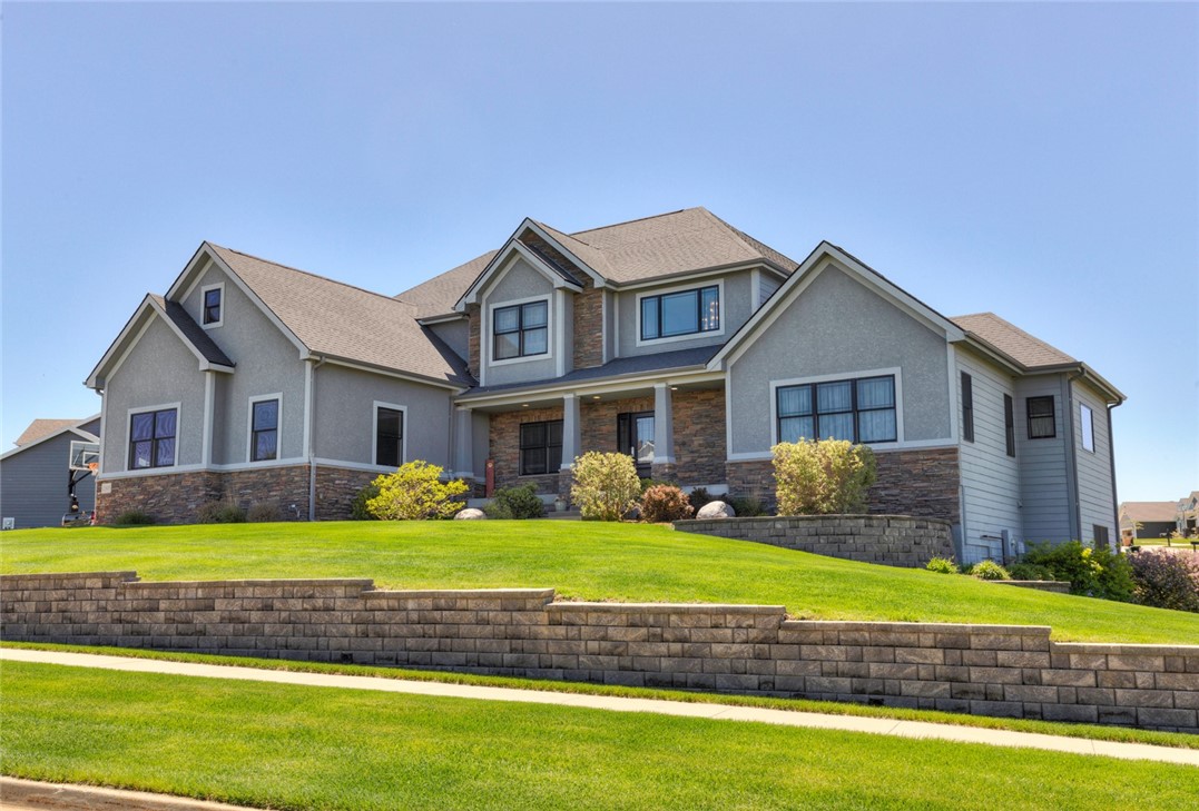 Normandy Dr, Carlisle, IA 50047