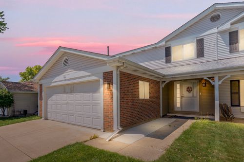 64 Stonefield Dr, Glendale Heights, IL, 60139-1860 | Card Image