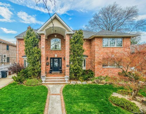 251-43 57th Ave, Little Neck, NY, 11362 | Card Image