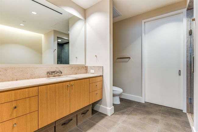 APT-1131 - 2408 Victory Park Ln, Condo with 1 bedrooms, 1 bathrooms and null parking in Dallas TX | Image 10
