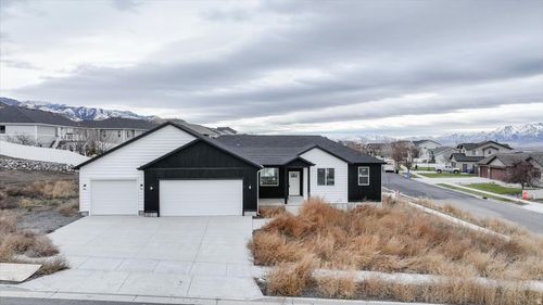 1164 E 30 S, Smithfield, UT, 84335 | Card Image