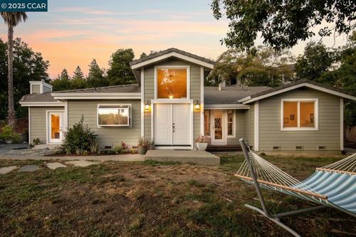 2 Deerfield Ln, Walnut Creek, CA, 94595-2608 | Card Image