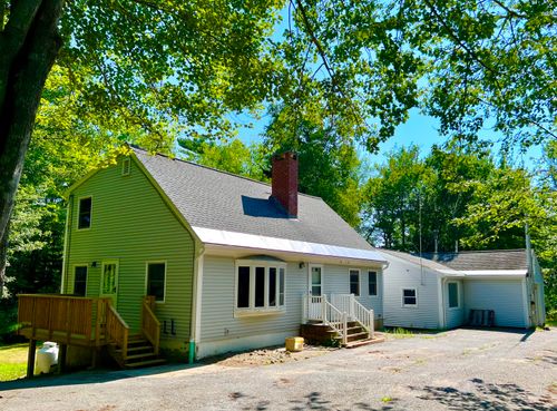 37 E Ridge Rd, Southwest Harbor, ME, 04679-4255 | Card Image