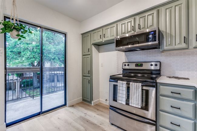 Kitchen and patio door | Image 6