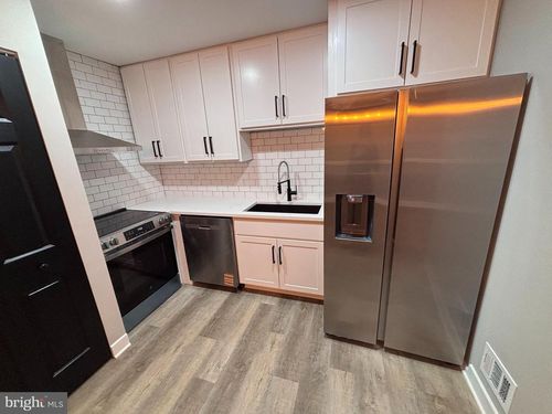 9833 Town Ln, MANASSAS, VA, 20110-5909 | Card Image