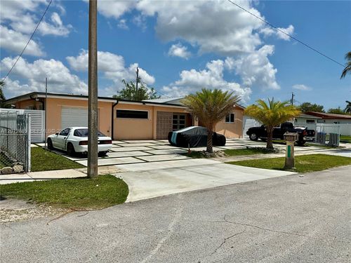 11251 Sw 181st St, Miami, FL, 33157-4956 | Card Image