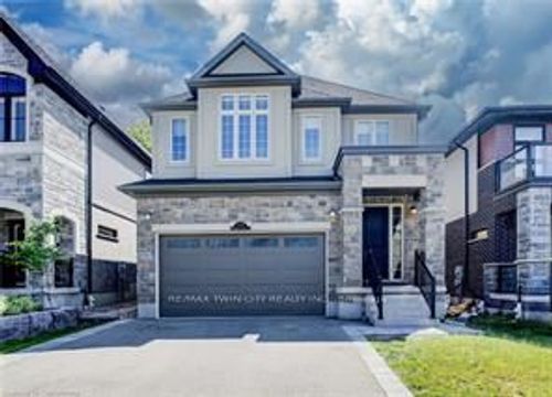 132 Ridgemount St, Kitchener, ON, N2P0K4 | Card Image