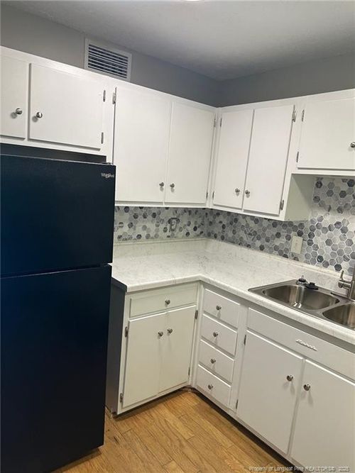 apt-408-1100 Clarendon St, Fayetteville, NC, 28305-4884 | Card Image