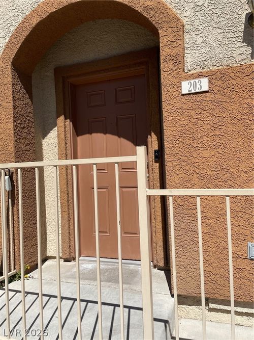 203-10200 Delray Beach Ave, Las Vegas, NV, 89129-1014 | Card Image