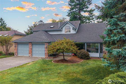 32338 11th Ave Sw, Federal Way, WA, 98023-5554 | Card Image