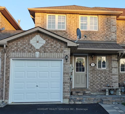 11 Srigley St, Barrie, ON, L4N0L9 | Card Image