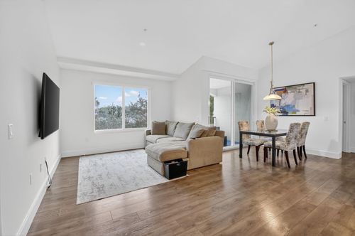 224-224 Villa Cir, Boynton Beach, FL, 33435-8905 | Card Image